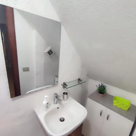 Apartment In The Center Of Bellano